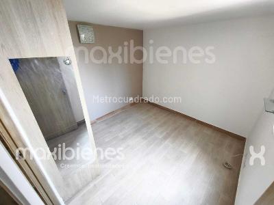 Apartamento de 2 alcobas en arriendo en Calasanz, Medellín, 55 m² · foto 9 de 15