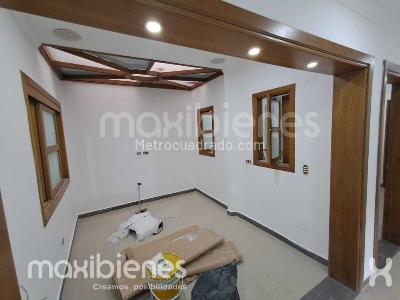 Casa de 2 alcobas en arriendo en Los Colores, Medellín, 90 m² · foto 4 de 15