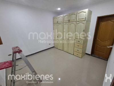 Casa de 2 alcobas en arriendo en Los Colores, Medellín, 90 m² · foto 6 de 15