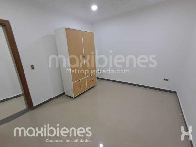 Casa de 2 alcobas en arriendo en Los Colores, Medellín, 90 m² · foto 7 de 15