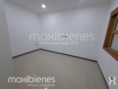 Casa de 2 alcobas en arriendo en Los Colores, Medellín, 90 m² · foto 8 de 15
