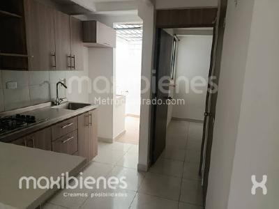 Apartaestudio en arriendo en Cabecera San Antonio De Prado, Medellín, 40 m² · foto 3 de 11