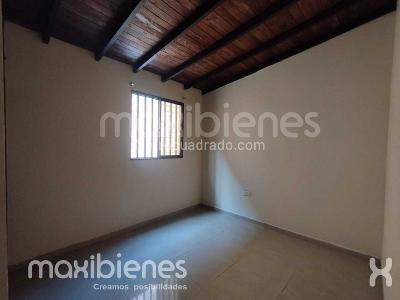 Casa de 3 alcobas en arriendo en Prado, Medellín, 76 m² · foto 5 de 14