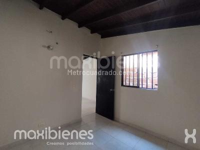 Casa de 3 alcobas en arriendo en Prado, Medellín, 76 m² · foto 8 de 14