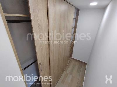 Apartamento de 3 alcobas en arriendo en Pajarito, Medellín, 55 m² · foto 10 de 15