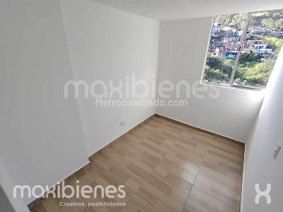 Apartamento de 3 alcobas en arriendo en Pajarito, Medellín, 55 m² · foto 12 de 15