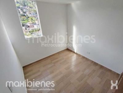 Apartamento de 3 alcobas en arriendo en Pajarito, Medellín, 55 m² · foto 13 de 15
