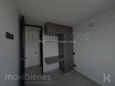Apartamento de 3 alcobas en arriendo en El Guayabo, Itagüí, 55 m² · foto 14 de 19