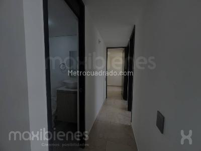 Apartamento de 3 alcobas en arriendo en El Guayabo, Itagüí, 55 m² · foto 16 de 19