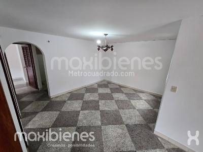 Apartamento de 4 alcobas en arriendo en Manrique Central 1, Medellín, 100 m² · foto 10 de 20