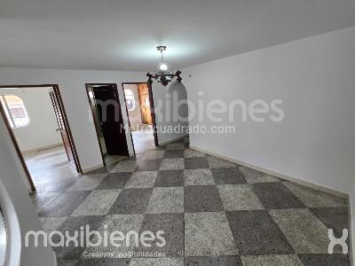 Apartamento de 4 alcobas en arriendo en Manrique Central 1, Medellín, 100 m² · foto 12 de 20