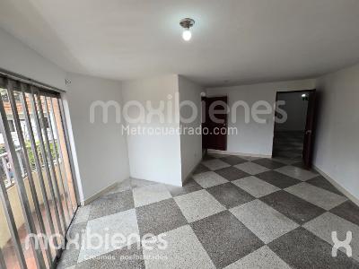 Apartamento de 4 alcobas en arriendo en Manrique Central 1, Medellín, 100 m² · foto 15 de 20