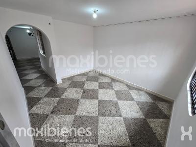 Apartamento de 4 alcobas en arriendo en Manrique Central 1, Medellín, 100 m² · foto 6 de 20