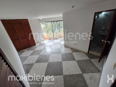 Apartamento de 4 alcobas en arriendo en Manrique Central 1, Medellín, 100 m² · foto 9 de 20