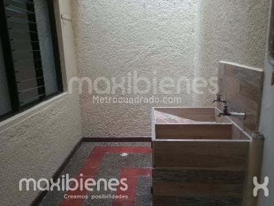 Casa de 3 alcobas en arriendo en Pradito, Medellín, 83 m² · foto 12 de 12