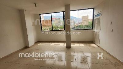 Local Comercial en Arriendo, Manchester, Bello
