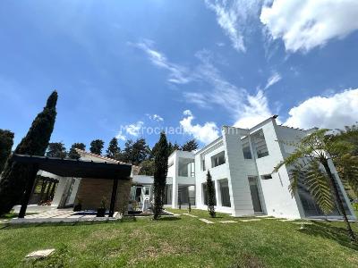 Casa de 3 alcobas en venta en Sajonia, Rionegro · foto 3 de 20