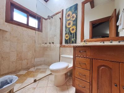 Casa de 3 alcobas en venta en Gualanday, Rionegro, 269 m² · foto 16 de 20