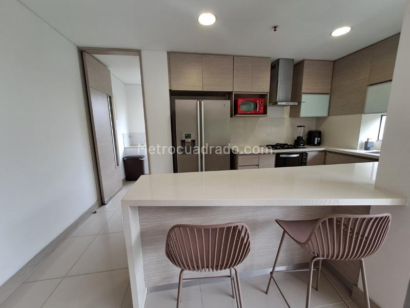 Stylish 2BR Apartment in Provenza