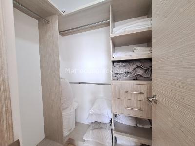 Apartamento en arriendo en Provenza, Medellín · foto 10 de 18