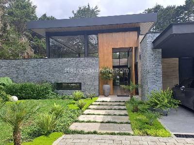 Casa de 4 alcobas en venta en Alto De Palmas, Envigado, 540 m² · foto 3 de 20