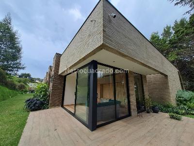Casa de 4 alcobas en venta en Alto De Palmas, Envigado, 540 m² · foto 19 de 20