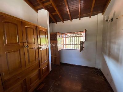 Casa de 4 alcobas en venta en Altos De La Pereira, Rionegro, 380 m² · foto 9 de 17