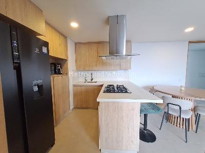 Apartamento en arriendo en Las Palmas, Medellín · foto 3 de 18