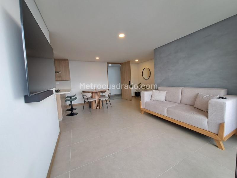 Apartamento en Arriendo de 3 Alcobas en El Poblado Alto (Las Palmas) - 5