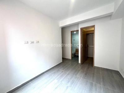 Apartamento de 3 alcobas en venta en San Jose Obrero, Bello, 72 m² · foto 12 de 19
