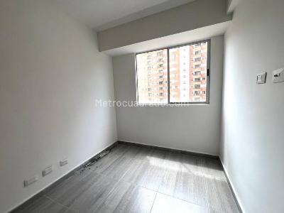 Apartamento de 3 alcobas en venta en San Jose Obrero, Bello, 72 m² · foto 15 de 19