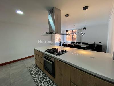 Apartamento en venta en Laureles, Medellín · foto 6 de 20