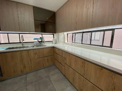 Apartamento en venta en Laureles, Medellín · foto 8 de 20
