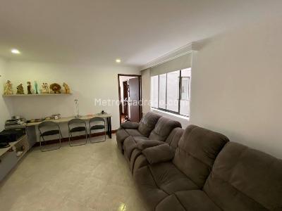 Apartamento en venta en Laureles, Medellín · foto 11 de 20