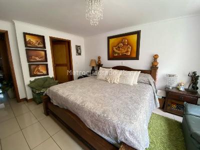 Apartamento de 3 alcobas en venta en La Concha, Medellín, 168 m² · foto 9 de 20