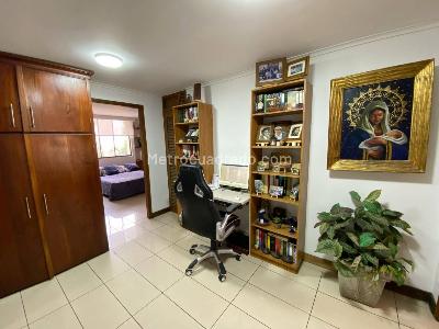 Apartamento de 3 alcobas en venta en La Concha, Medellín, 168 m² · foto 11 de 20