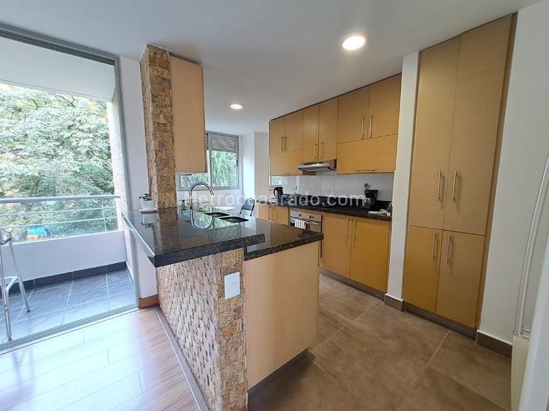 Apartamento de 2 Alcobas con Baños Privados en Loma de los González - 9