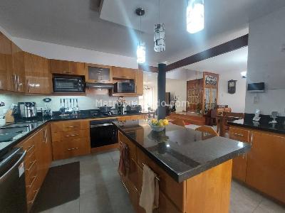 Casa de 3 alcobas en venta en Cola Del Zorro, Medellín, 256 m² · foto 10 de 20