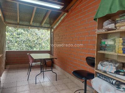 Casa de 3 alcobas en venta en Cola Del Zorro, Medellín, 256 m² · foto 17 de 20