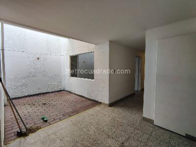 Casa en arriendo en Manila, Medellín · foto 8 de 20
