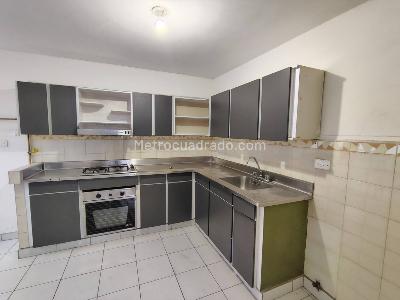 Casa en arriendo en Manila, Medellín · foto 9 de 20