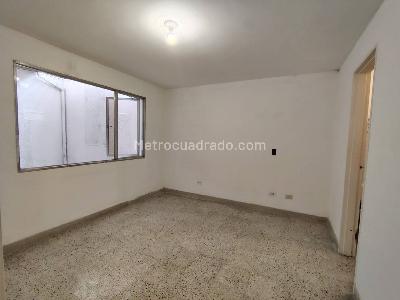 Casa en arriendo en Manila, Medellín · foto 18 de 20