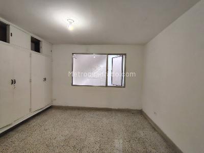 Casa en arriendo en Manila, Medellín · foto 19 de 20