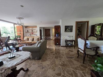 Apartamento de 4 alcobas en venta en Provenza, Medellín, 218 m² · foto 7 de 19