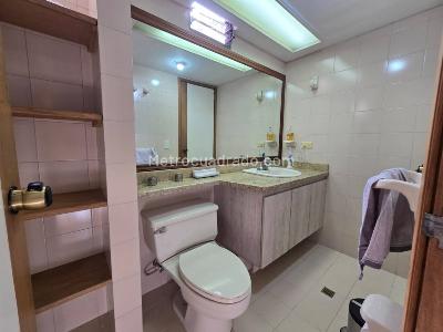 Apartamento de 4 alcobas en venta en Provenza, Medellín, 218 m² · foto 11 de 19
