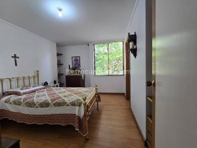 Apartamento de 4 alcobas en venta en Provenza, Medellín, 218 m² · foto 15 de 19