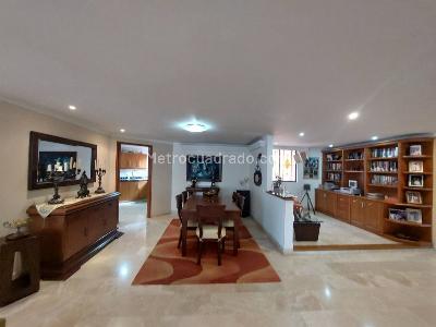Apartamento en venta en Laureles, Medellín · foto 4 de 20