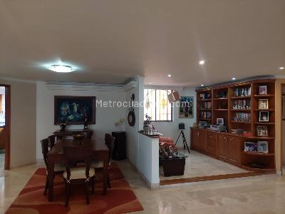 Apartamento en venta en Laureles, Medellín · foto 5 de 20