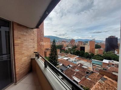 Apartamento en venta en Laureles, Medellín · foto 6 de 20