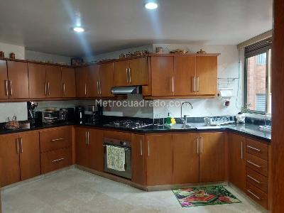 Apartamento en venta en Laureles, Medellín · foto 8 de 20